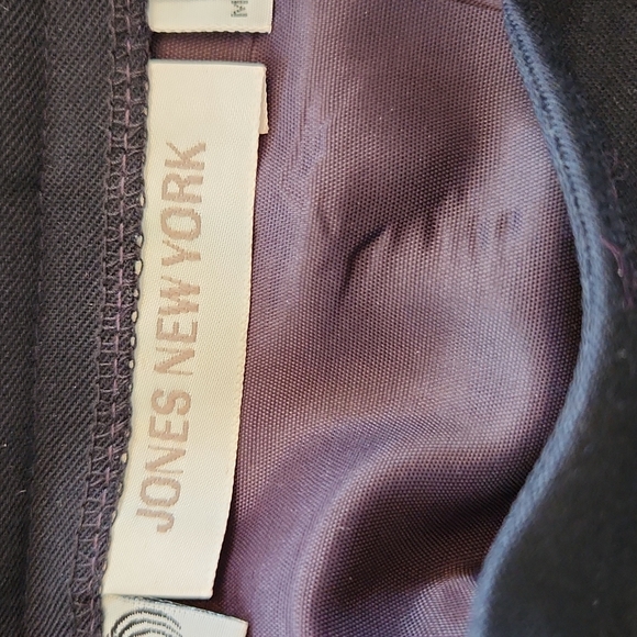 Jones New York, dark navy , A-line  100% wool  skirt, size 10 - Picture 8 of 11
